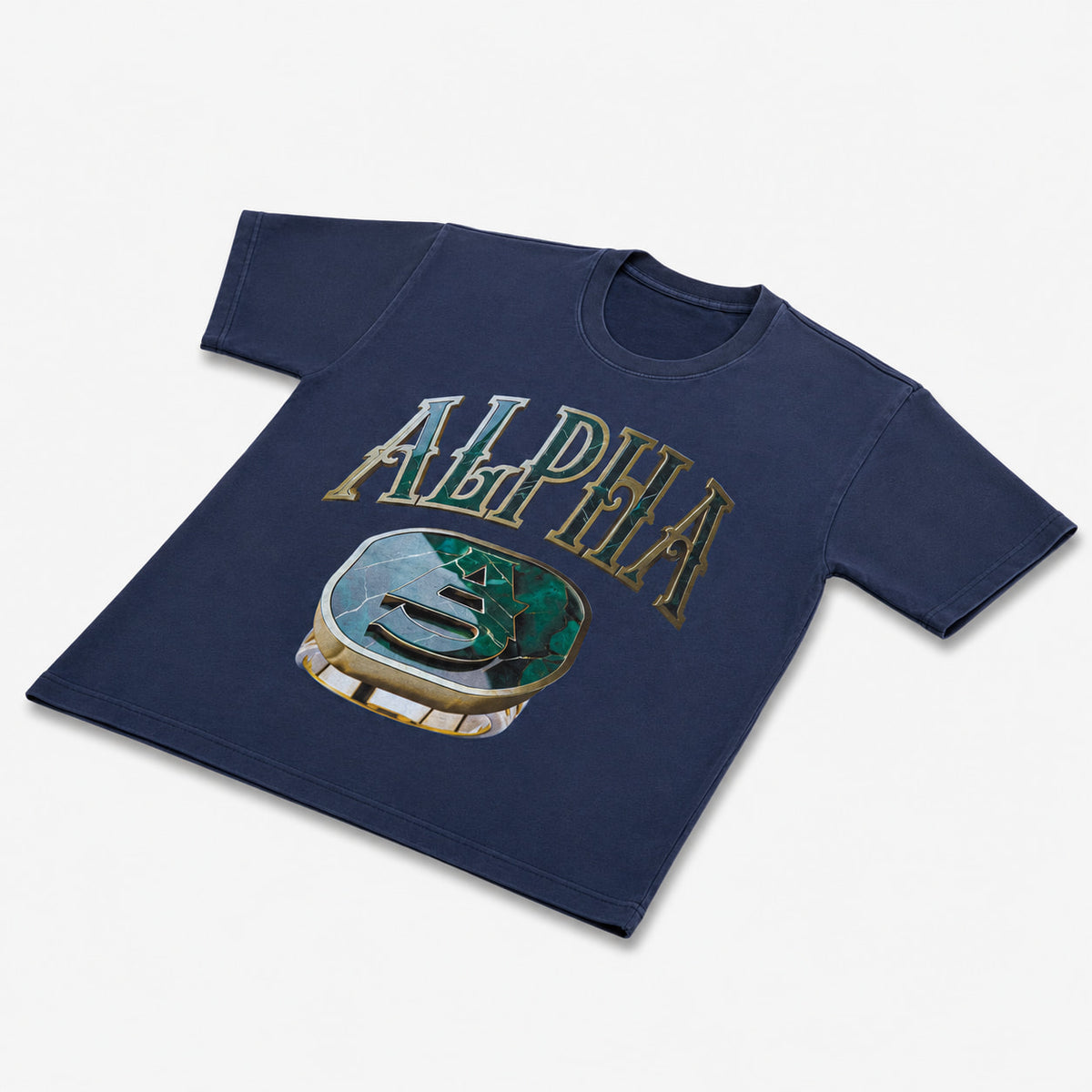 AlphaStyle Signet Ring Heavyweight T-Shirt in Washed Navy – ALPHA-Siegelring-Frontprint auf 100 % Heavyweight-Baumwolle