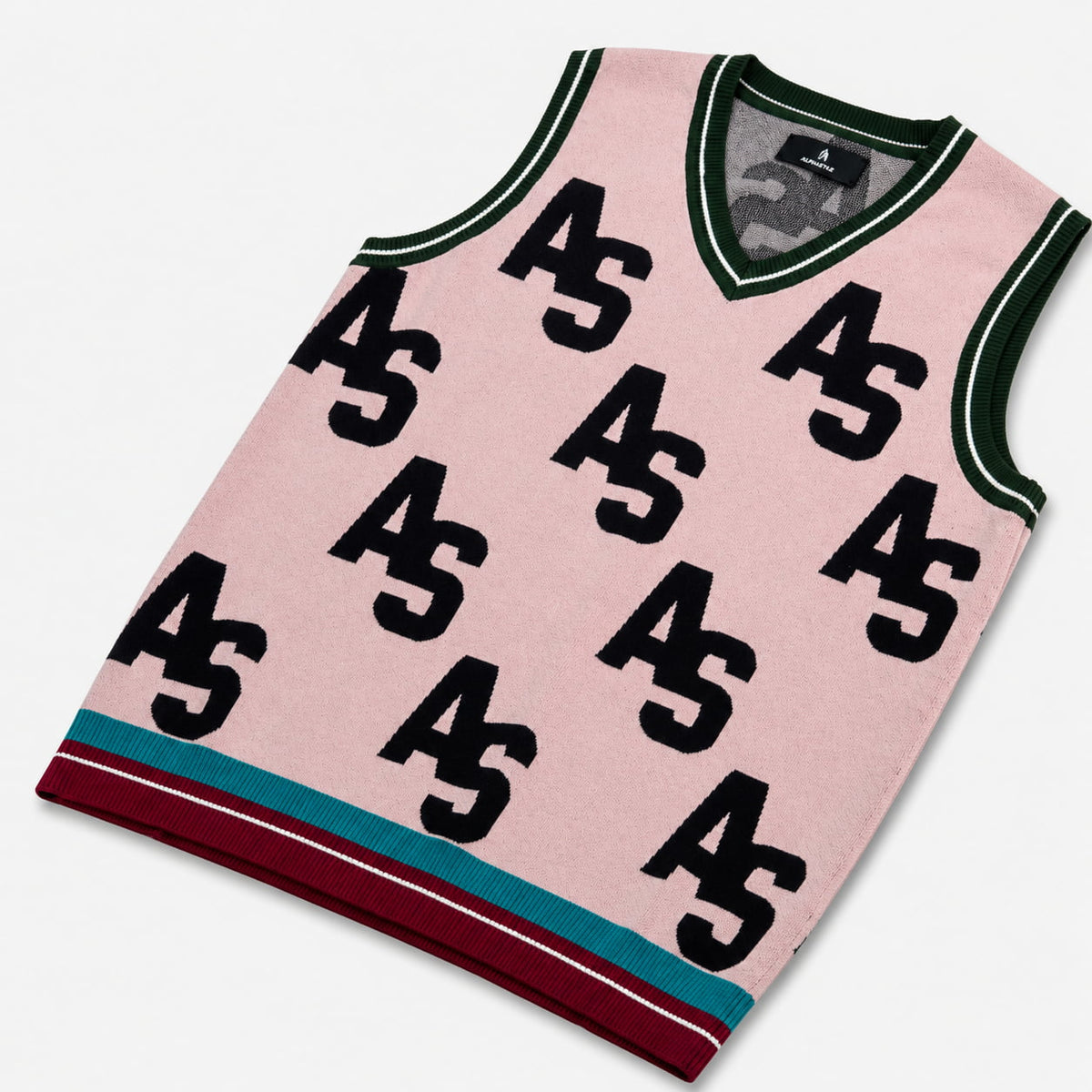 AlphaStyle Penn Sweater Vest in Dusty Pink – Produktansicht liegend mit navyfarbenem AS-Allover-Strickmuster und grünem V-Ausschnitt