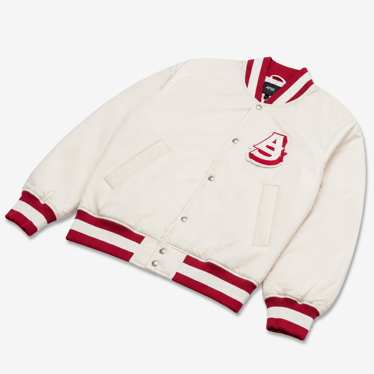 AlphaStyle Barren Varsity Jacket in Bone – AS-Letter Patch auf der Brust, Red Ribbing, Snap-Button-Closure