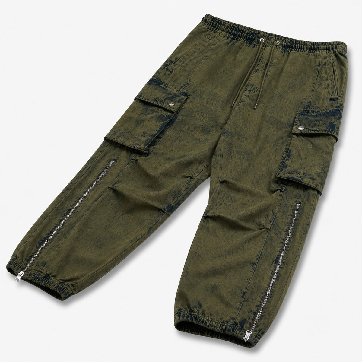 AlphaStyle Eames Cargo Pants in Army Green – Produktansicht liegend mit Cargo-Taschen und Bein-Reißverschlüssen