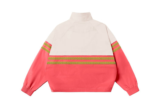 AlphaStyle Whitman Batwing Windbreaker Jacket in Fuchsia/Bone – Rückansicht mit Batwing-Schnitt und umlaufenden goldenen Kontraststreifen